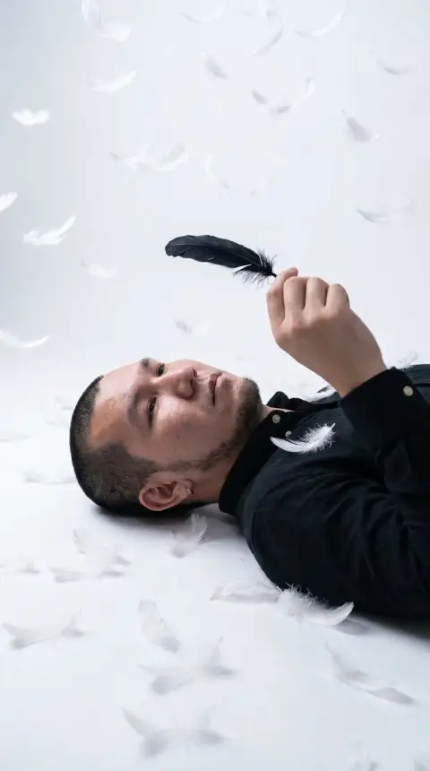 Signal Feathers